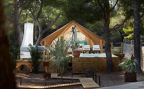 Abeille Maison Glamping Resort Zlatni Rat -Adults Only